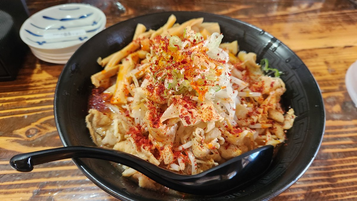 ramen100project's tweet photo. 麺屋さくら(諏訪市)辛すた大盛メンマ1120円 https://t.co/SCQAq4j5Ec