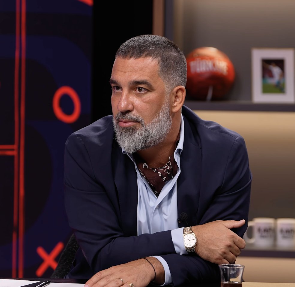 bosunatiklama's tweet photo. Arda Turan'ın 4 yıl içerisindeki değişimi: https://t.co/npzSCaRcCf