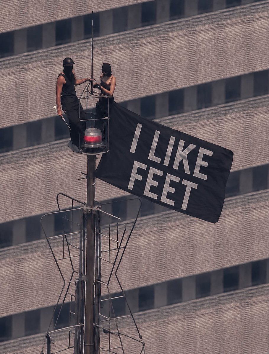 BSOD_BSOD's tweet photo. I knew they were one of us! Share some feet to celebrate the happy couple! 🦶🏻🥰

#feet #footfetish #feetfetish https://t.co/KpGYdmqaBX