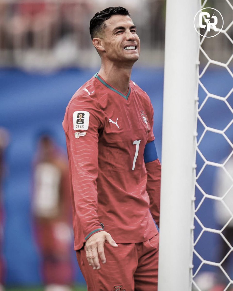 GustavoRocaGOL's tweet photo. ¡BATACAZO CRISTIANO RONALDO!🥺🇵🇹

La familia de #CR7 ha CONFIRMADO que el crack portugués y mejor jugador de todos los tiempos NO VA MÁS con la Selección de Portugal después del Mundial. Se acaba una era dorada en el equipo luso. 

👉Cristiano Ronaldo ha decidido que pase lo que pase de aquí hacia allá en la Copa del Mundo, LA DECISIÓN ESTÁ TOMADA.

🏅Eurocopa
🏅Nations League

#mundial