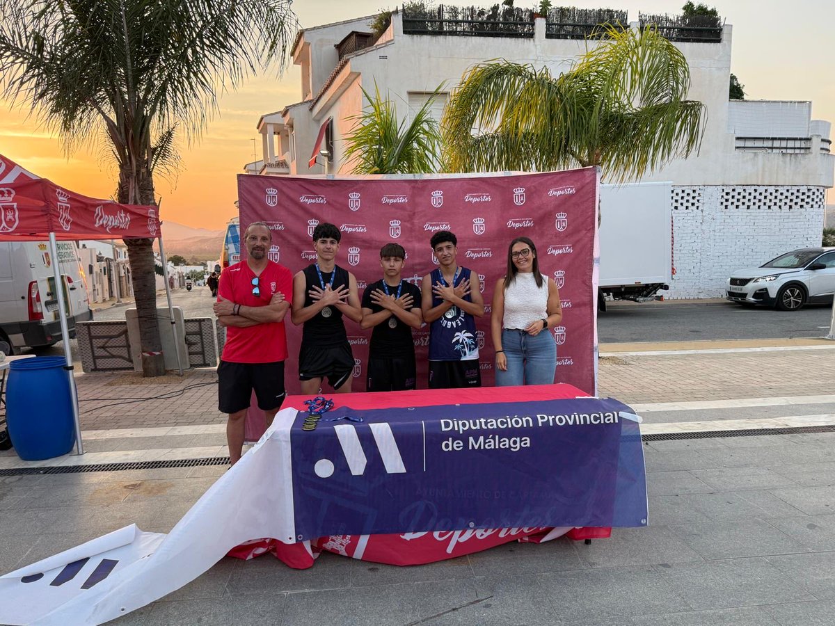 FAB_Malaga's tweet photo. 🏀 ¡Finaliza el circuito 3x3 de baloncesto de @DeportesDipMlg en Cártama!

📅 Te esperamos el 9 de julio a las 18:00 h en la Plaza de las Tres Culturas.

📝 Inscripciones: https://t.co/ZtcxIoOuuy…

¡No te lo pierdas! 💪🏀
@diputacionMLG https://t.co/PWu97hkz4E
