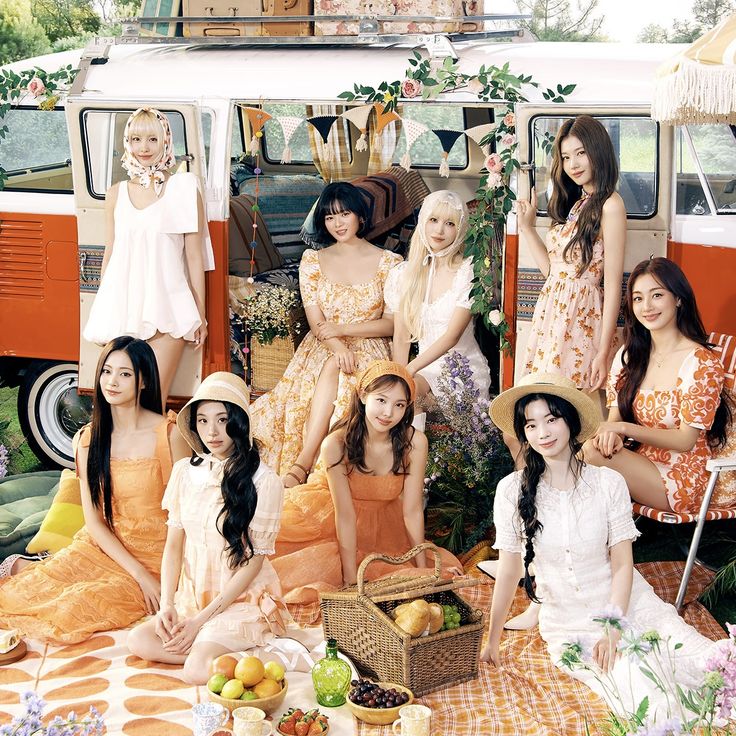 Misuo_mint's tweet photo. ━━━━━━━━━━🍀━━━━━━━━━━
✧ : The Utt's - Bias &amp; Oshis of Misuo !

A thread of my favorite idols! https://t.co/WHe9ZKwvaa