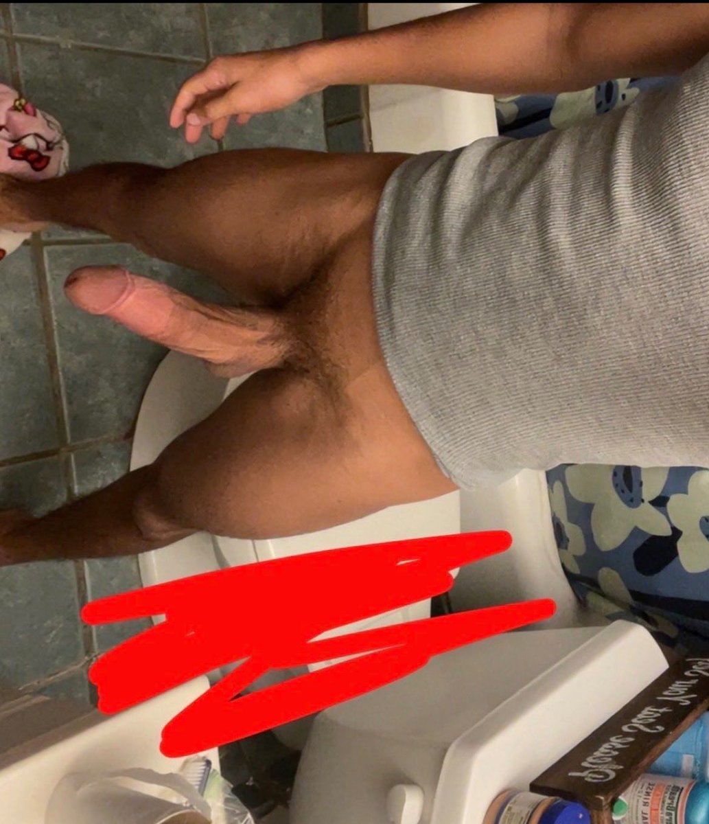 therealest657's tweet photo. who in the 559 need a big dickkk? 😋❓ https://t.co/D1Bn6q8VLR
