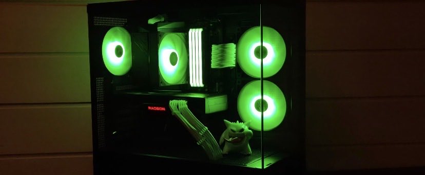 Theodor8976761's tweet photo. I got this for 900, is it worth

AMD Ryzen 7 5800X
Gigabyte B550 Aorus Pro AX
XFX AMD Radeon RX 6750 XT Core Gaming 12GB
Samsung 980 PRO 1TB NVMe SSD
32GB Corsair Vengeance RGB 3200MHz (4×8GB)
Corsair CX750 750W Power Supply
Montech XR TG Mid‑tower Case
AIO Liquid Cooler https://t.co/1TYzdWGKHN