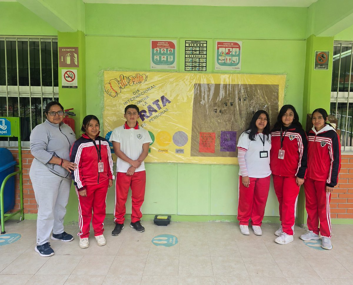 CobaemA's tweet photo. 📰✨ ¡El talento y la creatividad de nuestras y nuestros estudiantes siguen embelleciendo nuestro #COBAEMAculco 🏫!

1/3 https://t.co/heoapjCKhd