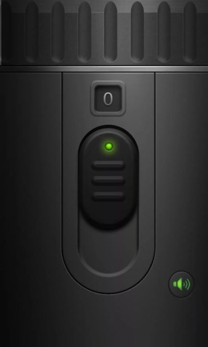 itsD3lay's tweet photo. os acordáis cuando todos teníamos estas apps para usar las linternas https://t.co/1JYCAZYVxb