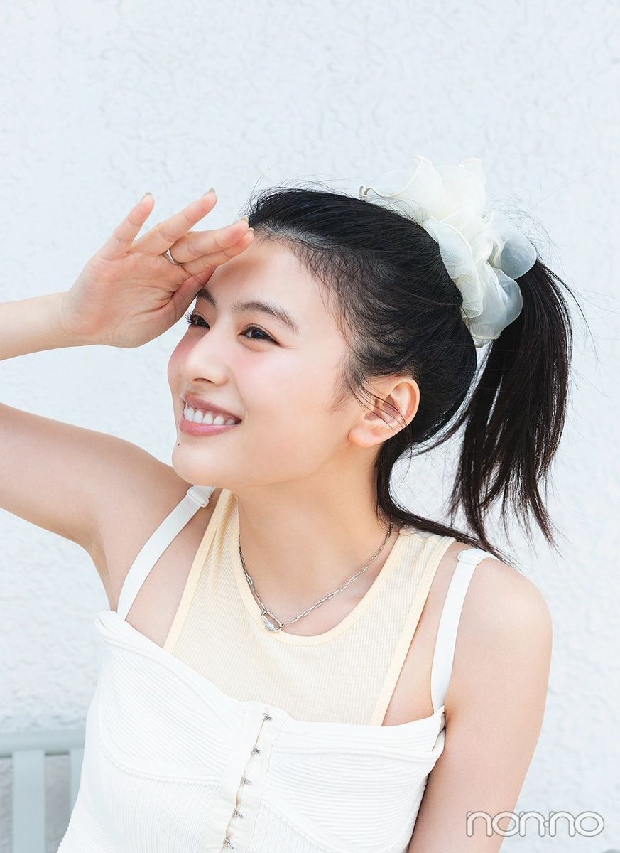 nonno_staff's tweet photo. #出口夏希 の涼甘コーデ🌻
夏空に映える✨
『水彩タッチの花柄スカート』を主役に。
▶▷ https://t.co/C675p4M9pT https://t.co/tsX8NNJKUF