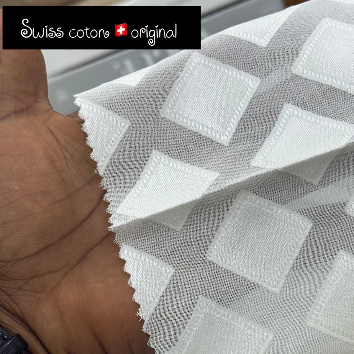 suhayb_tissus's tweet photo. MARQUE : LENO 100%coton
🏷 DISPONIBLE
- - - - - - - - - - - - - - - - - - -
SERVICE COMMERCIAL :
+221 78 195 52 52
📸 : @suhayb_tissus
#mouride
#bayefallement
#tabaski
#mouride
#dakar https://t.co/HVcCuOfbqT