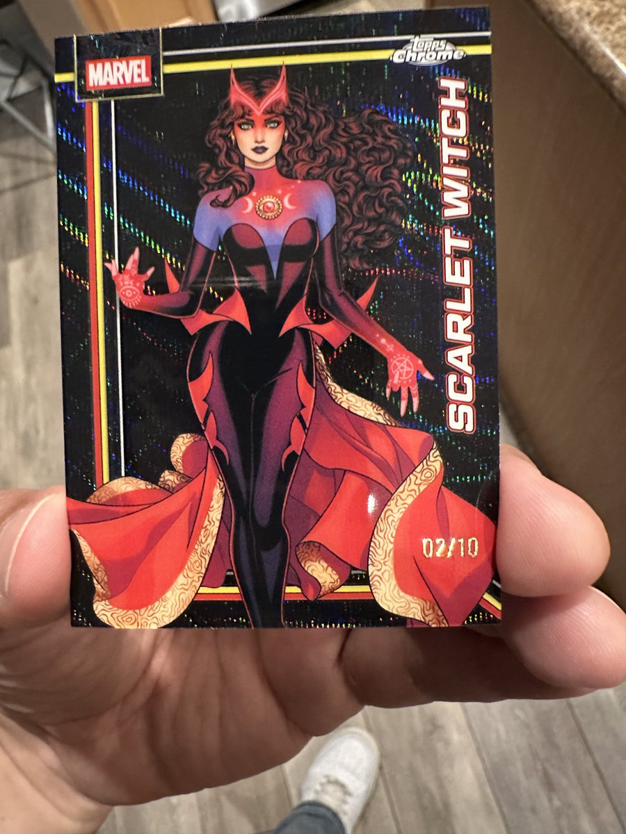 ThoptimasPrime's tweet photo. @CardPurchaser I was excited to pull this from a Marvel blaster from @lids!!

But then I turned it over…🫠

You’re killing me @Topps 😭 https://t.co/nyGdHpesLt