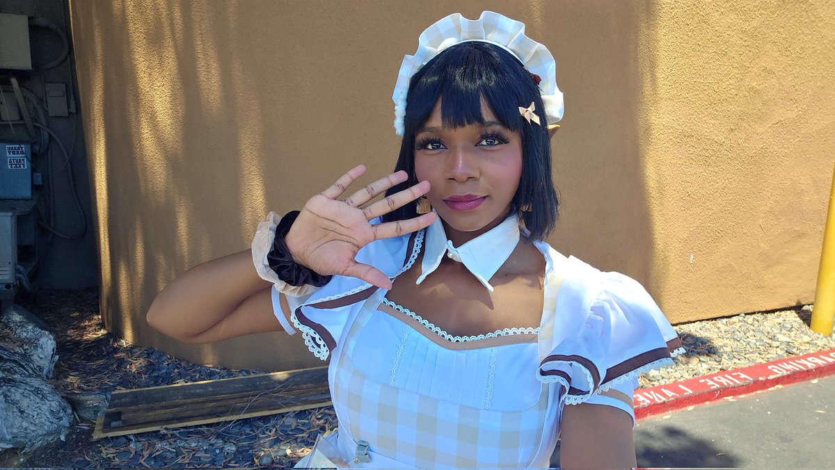 bria_sim's tweet photo. In case you missed it, I am now your s'mores flavored maid of Parfait Party ✨ Being a maid was one of the things younger Bria didn't think would happen in her life, but here we are!! Hoping to serve you lots of sweetness 🍫

#メイド #メイドカフェ  #maidcafe https://t.co/0blrg7tjHb
