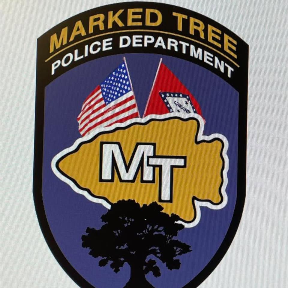 UnderTheShield_'s tweet photo. 🇺🇸 Prayers for the officer injured in the vehicle collision that claimed the life of Ofc Trevor Howard.
Pray for healing, strength, &amp; peace, &amp; comfort Marked Tree PD during this difficult time.
"He heals the brokenhearted and binds up their wounds." — Psalm 147:3

#UnderTheShield https://t.co/ZjLoCigRqe