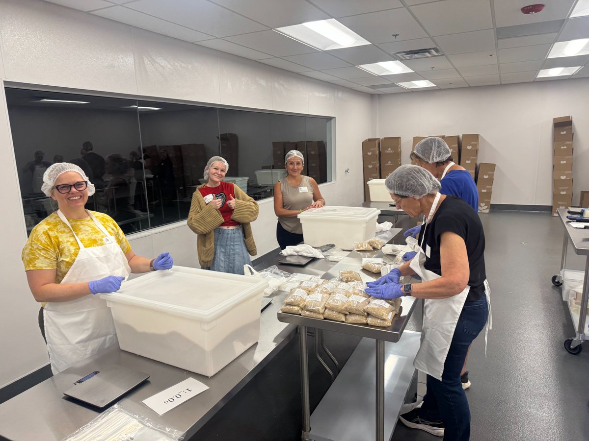 Taftlaw's tweet photo. Partnering with Food Bank of the Rockies, our Denver office helped sort and pack over 13,000 meals for those experiencing food insecurity throughout Colorado. We’re proud to support such an impactful organization. Learn more and donate here: https://t.co/TpTLA1rVHS https://t.co/1sLPc9cenQ