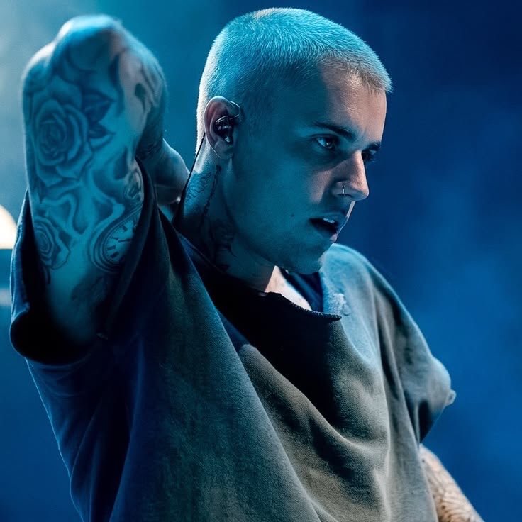 BiebCrave's tweet photo. 🚨 FIFA is reportedly in talks with Justin Bieber to perform at the World Cup Final at MetLife Stadium, according to TMZ. https://t.co/YIvgIGz96r