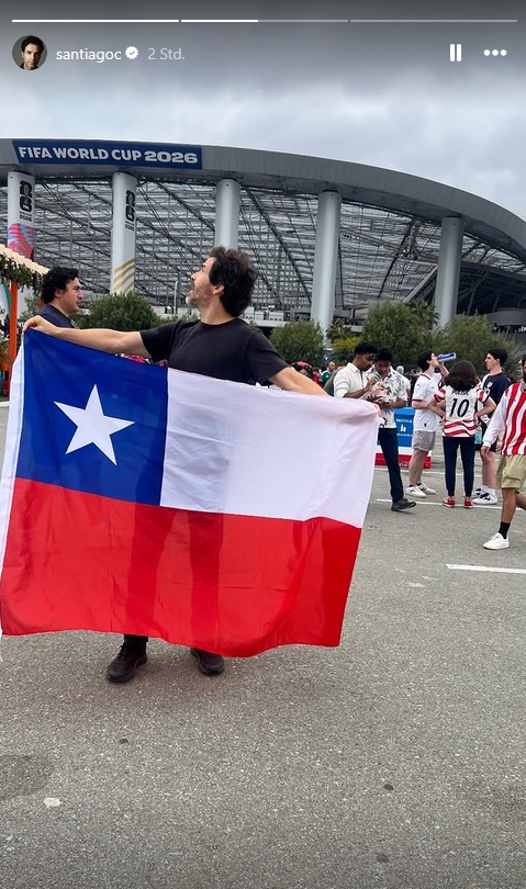 JuttaFreudig's tweet photo. #MusketeersEurope #Football fan ⚽️🇨🇱#SantiagoCabrera attending the football match 
#Spain 🇪🇸 vs #Austria 🇦🇹 during #FIFAWorldCup2026 ⚽️ in #LosAngelesStadium tonight https://t.co/ZgFNEPJ0fc