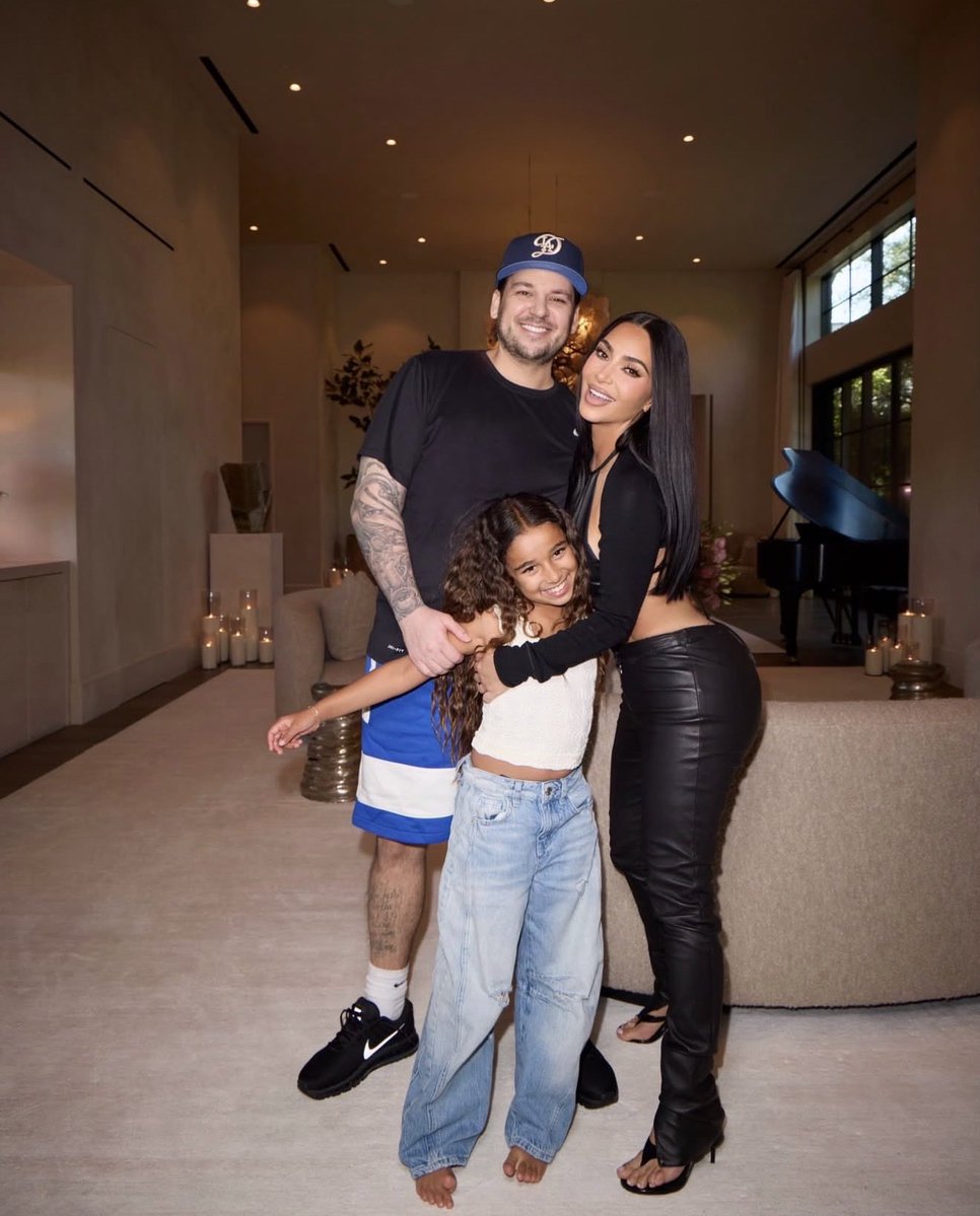 KimKardashian's tweet photo. HBD KOKO https://t.co/7Vc3ebjrTO