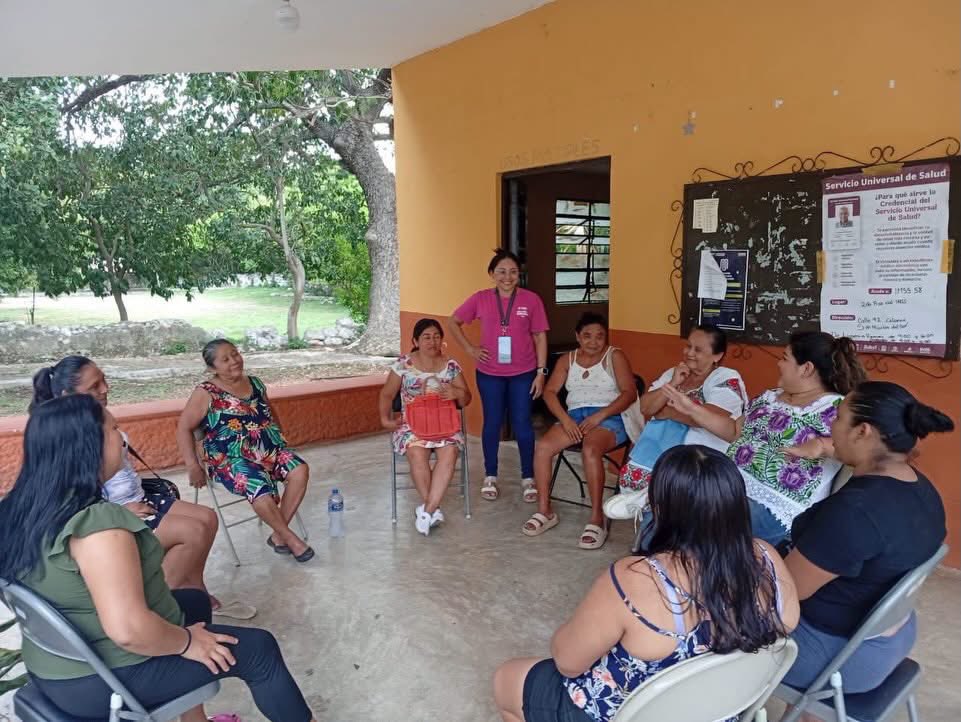 IMujerMerida's tweet photo. Realizamos el taller “Tejiéndome” con la participación de mujeres de la comisaría de Dzoyaxché 🙋🏽‍♀️✨

Fue un espacio de encuentro, reflexión y escucha colectiva. Seguimos fortaleciendo espacios seguros donde las mujeres puedan expresarse y acompañarse. https://t.co/ffCdV9rCp9