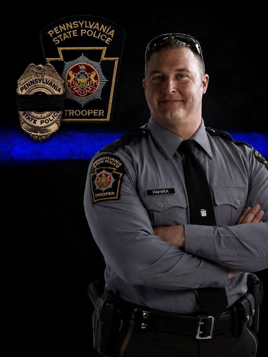 UnderTheShield_'s tweet photo. 🇺🇸 Honoring Penn State Trooper Michael Pahira, Jr., who was killed in the line of duty.

Please pray for his family, the Pennsylvania State Police, and his brothers and sisters in blue.

"Greater love has no one than this: to lay down one's life for one's friends." — John 15:13 https://t.co/4Cop3IEeSy