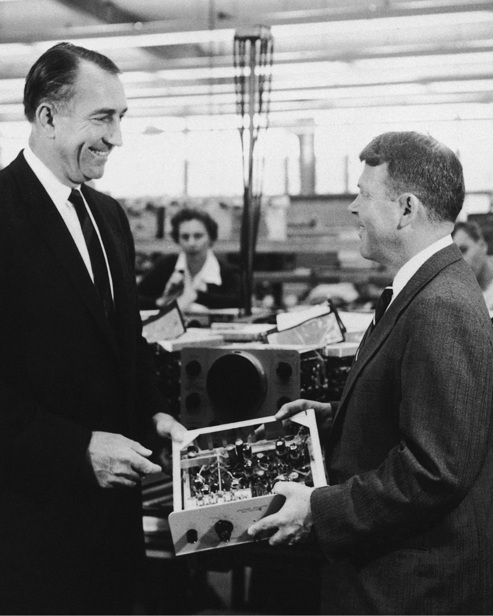 HPE's tweet photo. 250 years of American innovation and we’re just getting started. 💡
 
From an audio oscillator in Silicon Valley to AI and beyond, we’re turning ideas into real outcomes. See what’s next.
