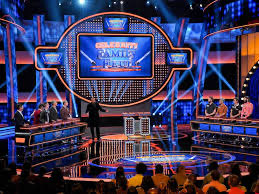 strobes77's tweet photo. @AaronParnas Looks like the stage for Family Feud. https://t.co/aFi0lQpYwa