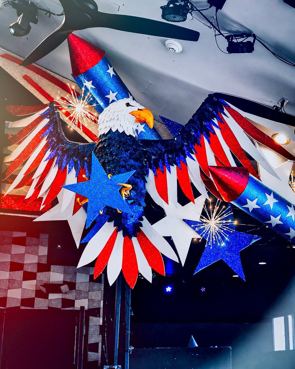 JimmysSeafood's tweet photo. 🇺🇸 Welcome to the greatest bar ever - our America 250 Pop-Up! 🇺🇸

Here’s a sneak preview, but photos don’t do it justice. You’ll have to experience it for yourself! 🦅 

Happy Independence Day! God Bless America! ❤️🤍💙 https://t.co/Ta2tNYviE0