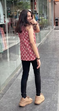 TripD99's tweet photo. need someone to tell how they'd use my petite gf https://t.co/FqAqwYUr1D