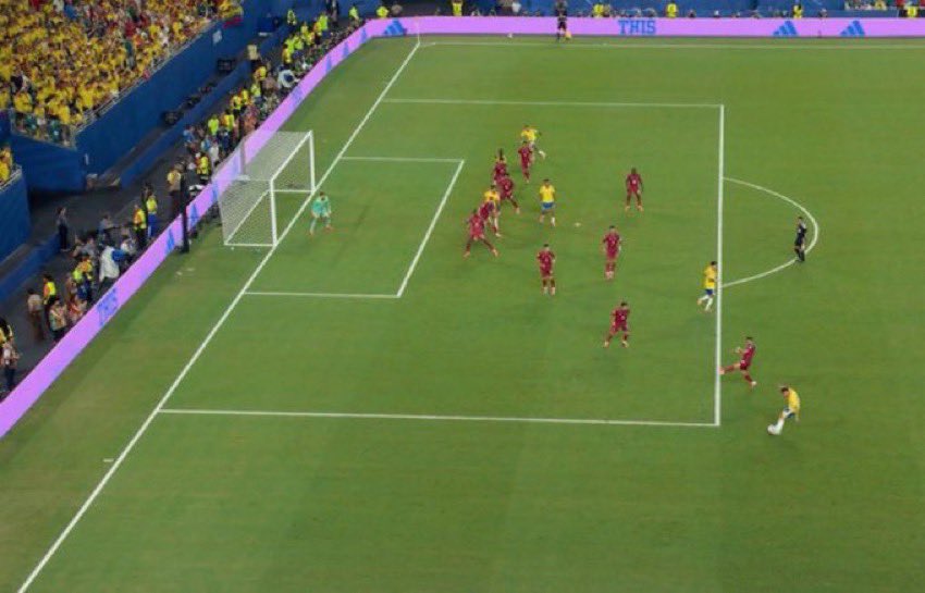bayern_MOB's tweet photo. First they cancelled a winning goal against Colombia now they do the same for croatia!! 

Imagine this was against Argentina?? https://t.co/ymPh4WvWJt
