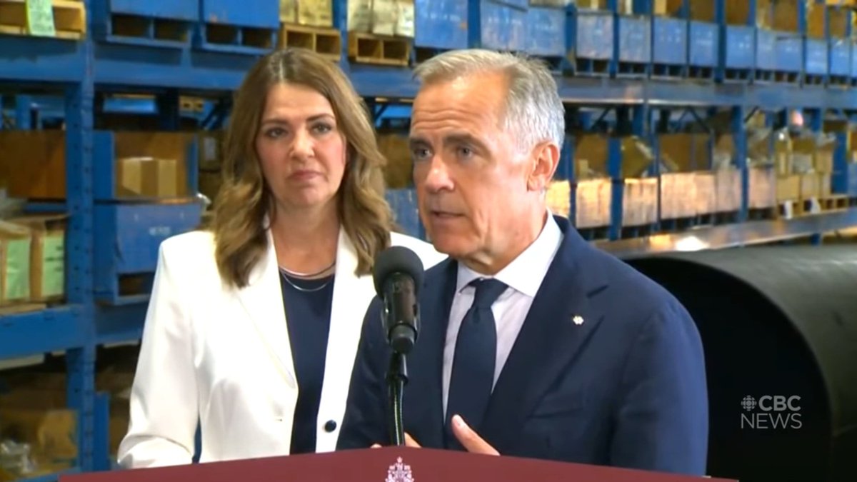 Harrisonrj_'s tweet photo. Mark Carney and Danielle Smith plan to build a new pipeline along the same route as Trans Mountain

This project would be disastrous for our climate and for Canadian taxpayers

It seems the also plan to violate the rights of Indigenous Nations to free, prior and informed consent https://t.co/7jBUQWafQl
