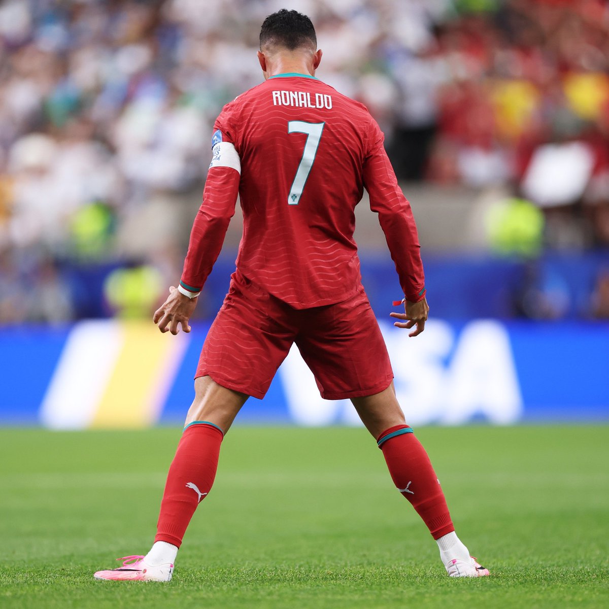 chinchat09's tweet photo. The Oldest goal scorer in World Cup knock out stage ever ... Cristiano Ronaldo's another record
#PROCRO https://t.co/rwlwgoEQ0r