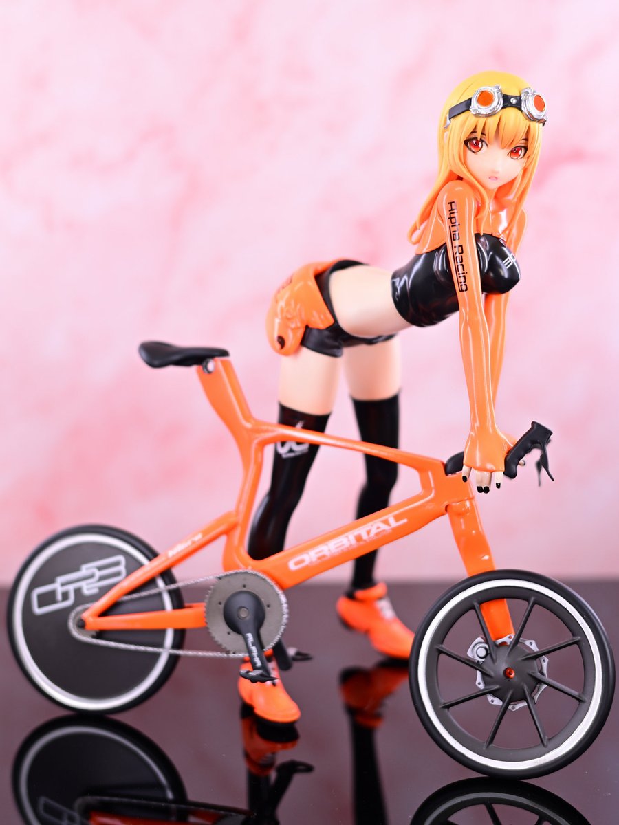 SLeeb_2nd's tweet photo. #自分の好みを押しつけよう
差し色オレンジ🍊
メインオレンジ🍊 https://t.co/tgY3JujPc1