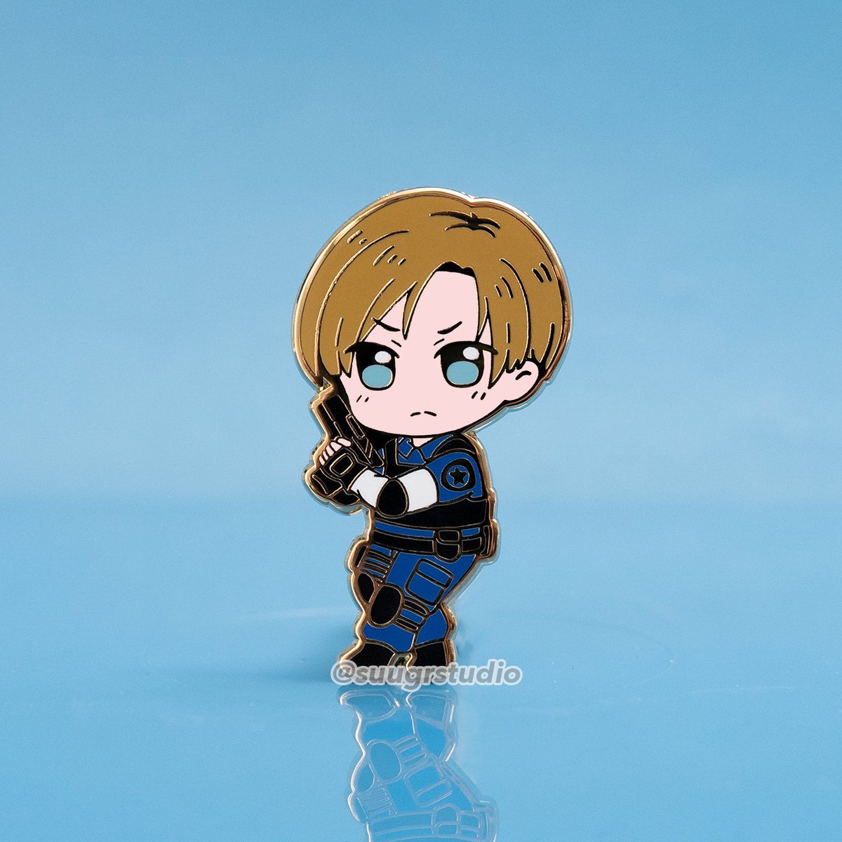 Scarecrowsfear's tweet photo. I just received RE2 Leon Hard Enamel Pin - [A Grade] / Locking Clasp by Suugr Studio from Anonymous via Throne. Thank you! https://t.co/rlMQMGWn4e #Wishlist #throne https://t.co/hD0kNB5ld8