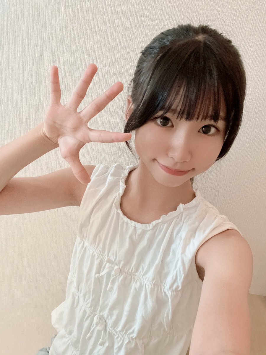おはゆずにゃん🐈☀️ 今日もプールがあるよー！ がんばります💪(´・ω