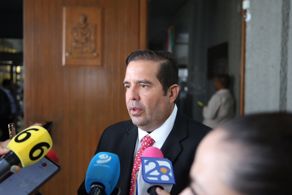 reportecoco tweet picture