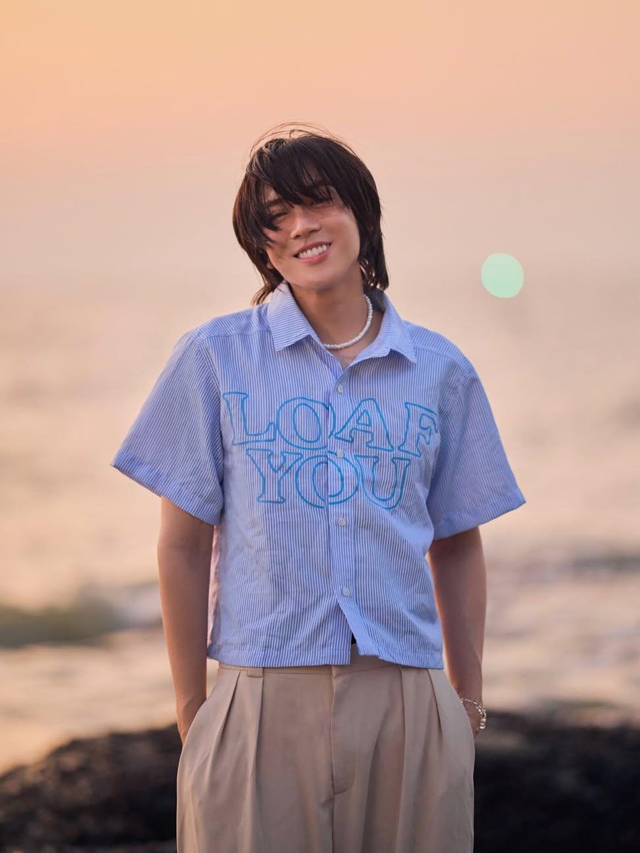 _YuYuana_'s tweet photo. Living up to your "Sun" name I see 🌞🥰

#PonThanapon @T_Aiemkumchai
#boubou #B8a https://t.co/ZYlhKXtPZB
