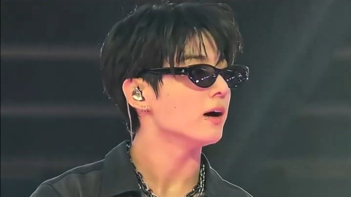 gimbapku's tweet photo. I need to have him by yesterday https://t.co/0tgVEHdG8I