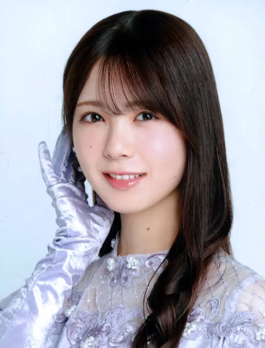 _nananagix's tweet photo. 顔まんこぉ...♡♡♡
アイドルらしくない下品な身体さえ見せなければおちんぽのために消費されないと思ってる？♡
そんなことないよぉ♡ その生まれ持ったお顔が最高に下品なまんこなんだからぁ♡
より���品なまんこになれるアイドルなんて肩書まで勝手に持ってくれてありがとね〜♡ https://t.co/Gm8WAwLUfR