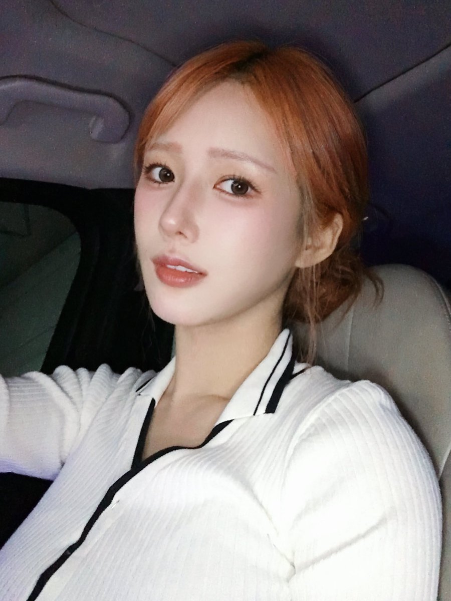 riwonsos's tweet photo. 애기들이 가시번이 예쁘대요 헤헤🫪 #레친소 #이쪽 #e쪽 #wlw https://t.co/Q6VqcTVLmJ