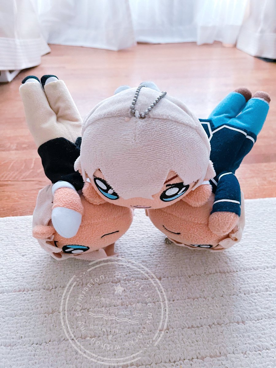yukicl_dtcn's tweet photo. 😃きんようび、よろこびのとらいあんぐる！✨
😐ぬんっ✨
🙂どやっ✨
😃きょうがんばって、
🙂おいしいごほうびたべて、
😐しゅうまつをむかえましょう✨
😃それでは、きょうも、
😐せーの、

＼おっはぬー！／

#おはぬー隊 https://t.co/PUI11DLHQE