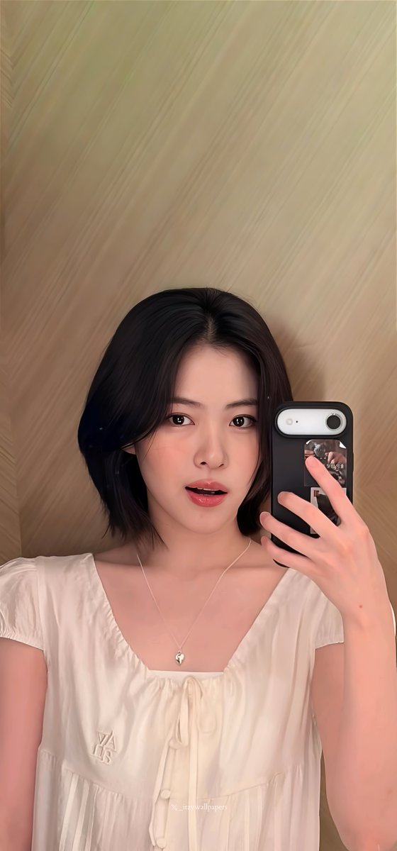 _itzywallpapers's tweet photo. ⋆౨ৎ ｡˚┃itzy #ryujin wallpapers (4K) https://t.co/kCWojkvHpM