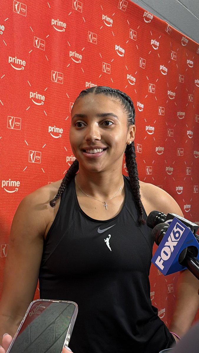 gabbyalfveby's tweet photo. Azzi Fudd spoke with reporters before tonight’s homecoming game and shared that her former UConn teammate Jana El Alfy braided her hair 🥹 https://t.co/5hNcadK61J