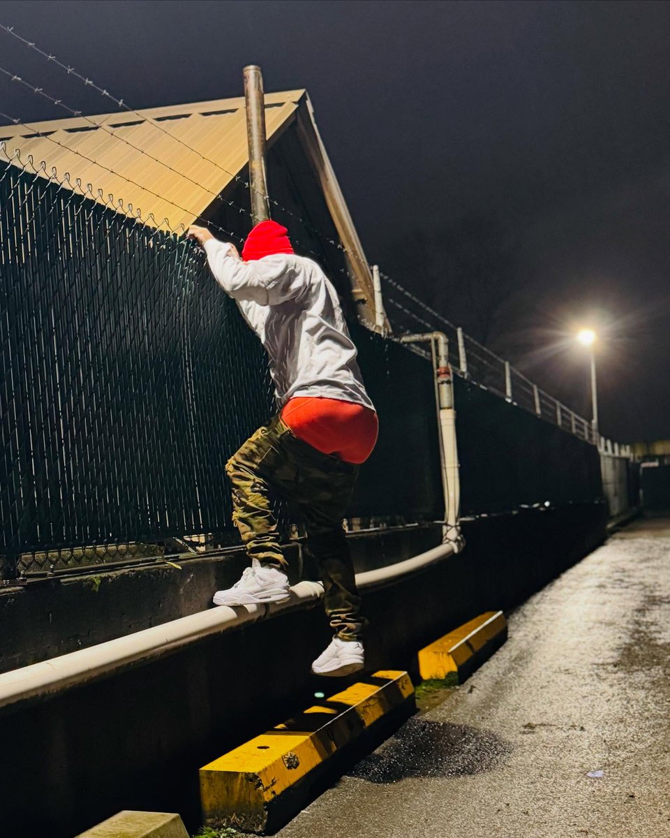 mdazsagger's tweet photo. Splorin #Sag #sagger #sagging #saggerboy https://t.co/7M2RJixV96