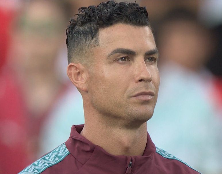 FreshyFive's tweet photo. Ronaldo at the age of 41 looking Amazing 💫 https://t.co/kfIGC0SAvN