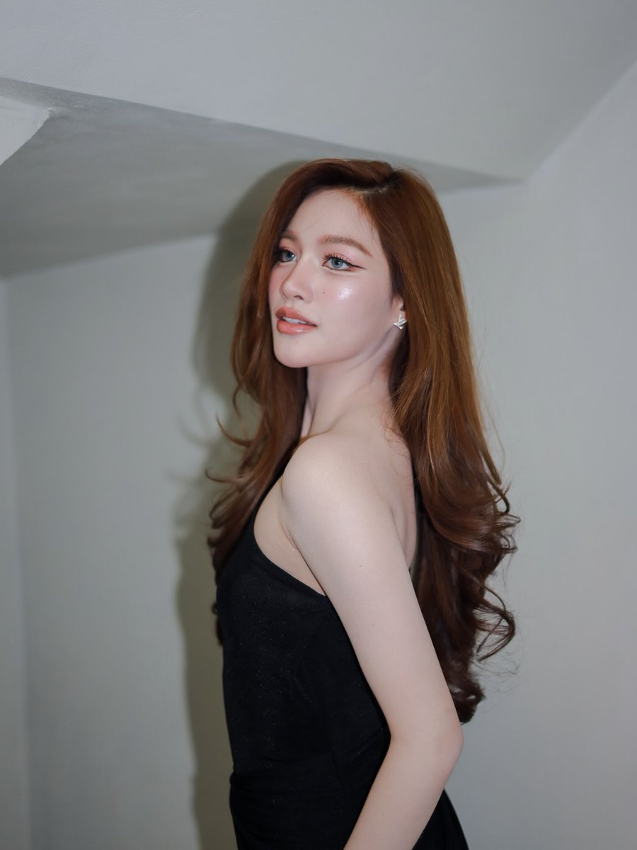 TKNur_BB's tweet photo. 🆕📷 New Instagram Post:

➡️ Ying.kyp
🗓️ 02/07/2026

🔗 https://t.co/IErUF5ZIW0…

💜Like | 💬Comment | 🔄Share | 💾 Favourite

#TKNur #Tkphinyanech https://t.co/Y5kTlELoMD