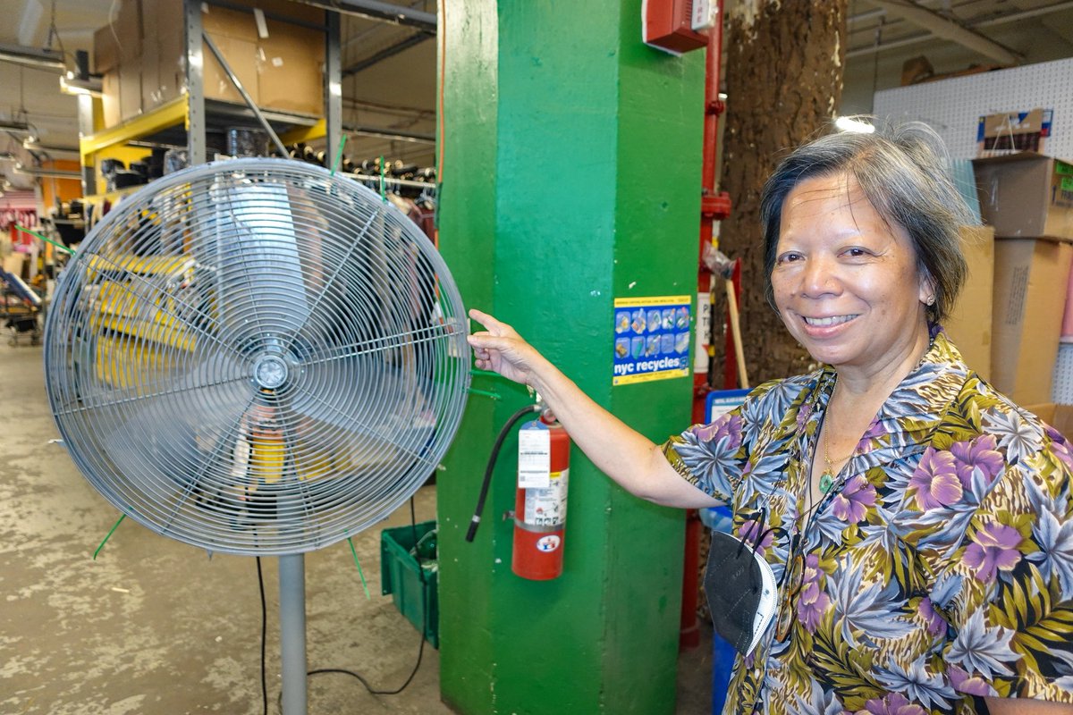 mftanyc's tweet photo. New Yorkers! This heat is no joke! 

To provide some relief from today’s heat wave, MFTA staff helped our members stay cool by offering popsicles and keeping our fans running. 

If you’ve checked the weather forecast, you know this heat is not letting up anytime soon. High temperatures are the deadliest weather hazard we face, so it’s important to prepare now. And when temperatures hit 90°F or higher for two or more days in a row, conditions become especially dangerous for older adults and people with health conditions.

That’s why we advise you to: 

✅ Stay in air conditioning. 
✅ Drink plenty of water.
✅ Avoid being outside. 
✅ Make sure your neighbors are okay. 
✅ Know your Cool Options, which are safe, air-conditioned spaces you can go to during extreme heat:
• A friend’s or family member’s air-conditioned home
• Libraries, museums, senior centers
• Malls, theaters, coffee shops
• NYC Cooling Centers, open during heat emergencies and free to the public

Learn more at https://t.co/gd7mJy54gj and stay informed with @Notify_NYC by texting NOTIFYNYC to 692-692.