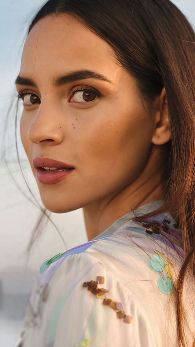 _D_R_F's tweet photo. • Entered Hollywood in her early 20s
• 34 years old and only getting bigger with every role
• From Morbius to Hit Man and Andor she's become one of Hollywood's most captivating stars. 🔥 https://t.co/1FRlMfwP3L