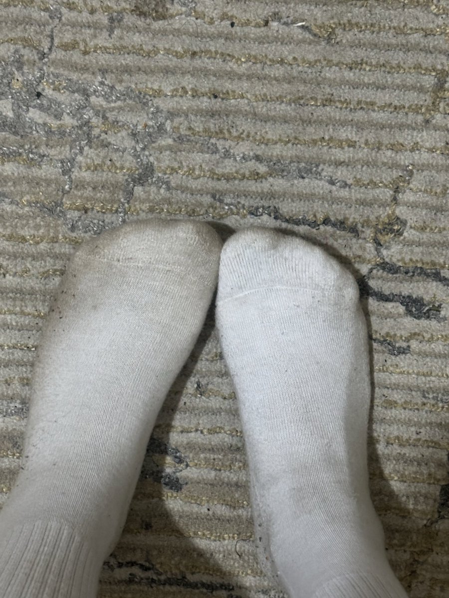 rawbonned's tweet photo. I want someone’s face to shove these into 🪽| findom https://t.co/LFC1NFdKeU