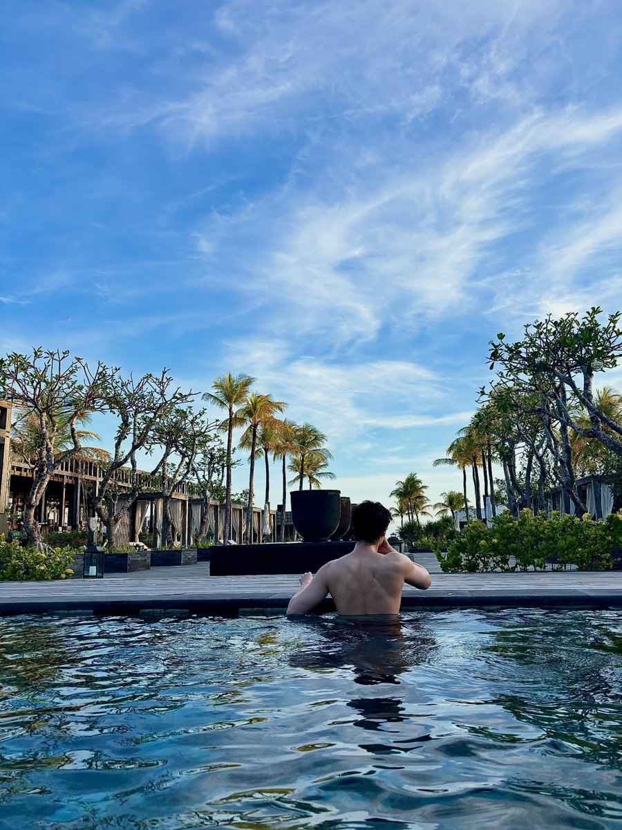 mojiddot's tweet photo. [똧별업✨] 🚶🚶‍♂️🏊‍♂️🌅🌊😁

#이종석 #leejongsuk #jongsuk #イジョンソク https://t.co/t4HqQgGUZL