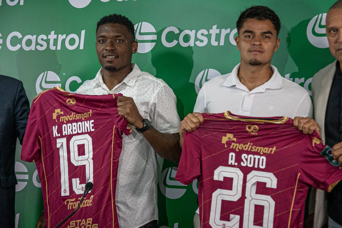 SaprissaOficial's tweet photo. Este jueves presentamos a nuestros refuerzos Andrey Soto y Keyshwen Arboine 💜

También presentamos a Castrol como nuestro nuevo patrocinador ⚽️

ℹ️ Fabricio Urbina, Ian Orourke, Matías Elizondo, Gabriel Carvajal y Thiago Cordero fueron presentados con el primer equipo https://t.co/vnNnDVD2I3