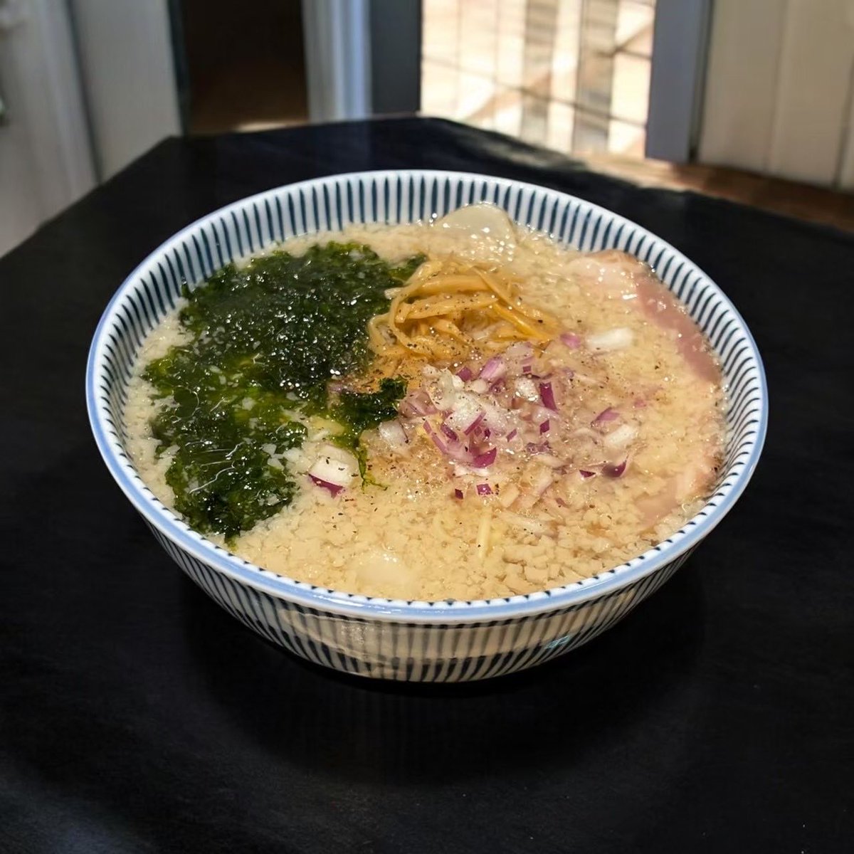 kitchen_kiraku's tweet photo. 2026.07.03
11:00-15:00（L.O14:30）
おはようございます☁️
雨上がりの神保町です
ジメジメとした暑さですが「しいたけそば」や「背脂煮干し中華そば」もじゃんじゃんでてますよん
#神保町
#キッチンきらく
#稲庭中華そば
#きいろいカレーライス
#無化調
#キャッシュレス https://t.co/ICOGVoyTnw