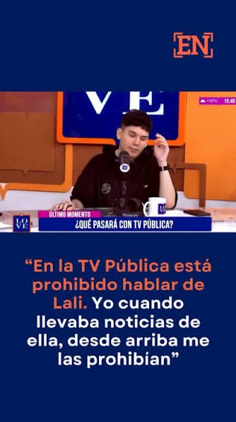 «» tweet media