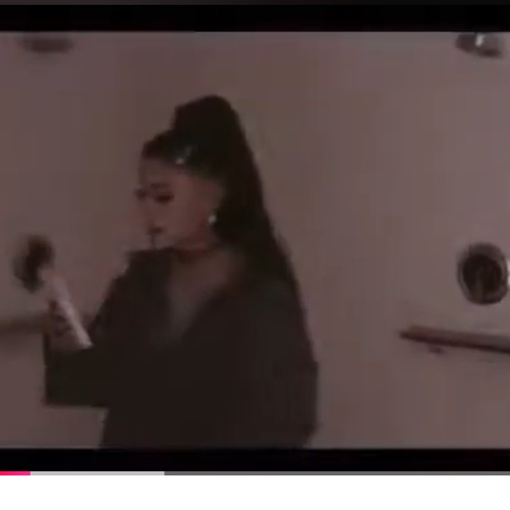myronsmoonlight's tweet photo. her singing htimylm reminded me of when she recorded all i want for christmas in the shower area for mariah https://t.co/uKx2yTj7sa